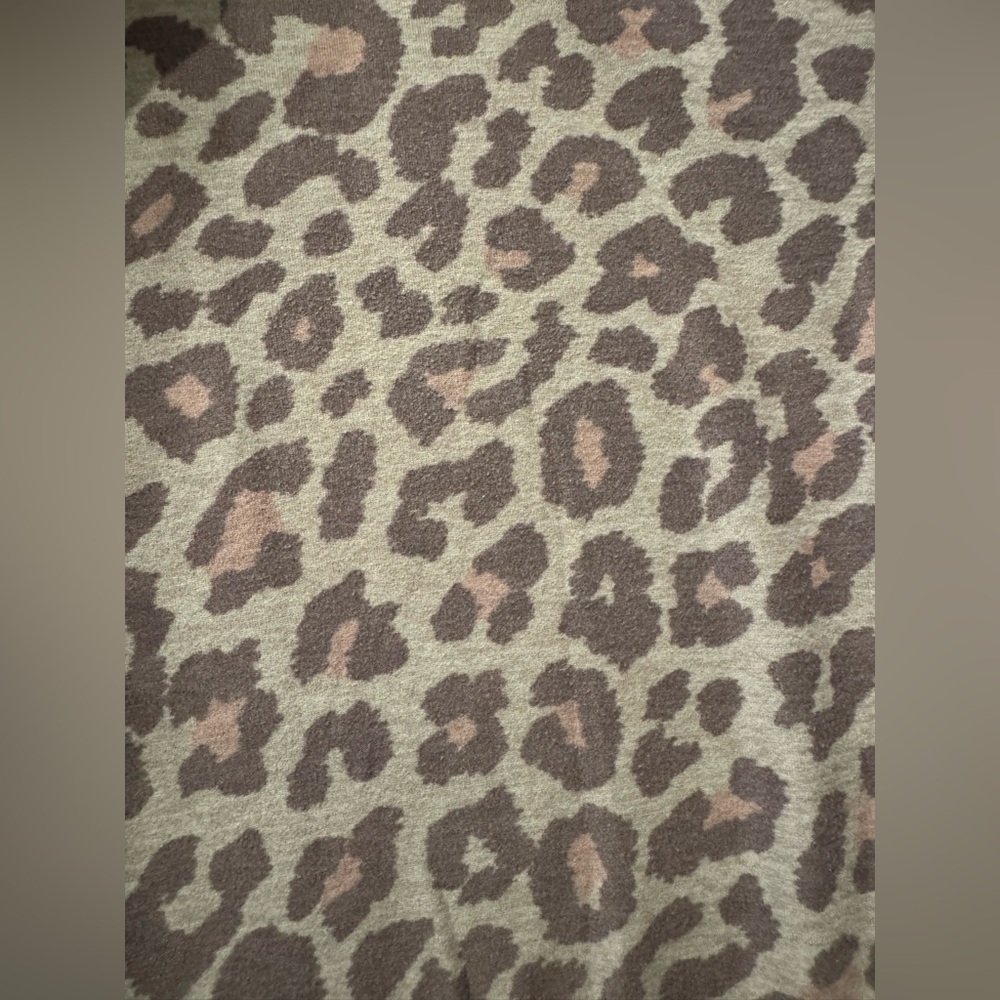 Leopard High Waist Pant- Chai Cocoa Brown Leopard. M - Picture 6 of 6
